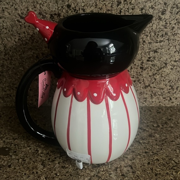 Johanna Parker Valentine’s day Cat Red Pitcher - Picture 4 of 7
